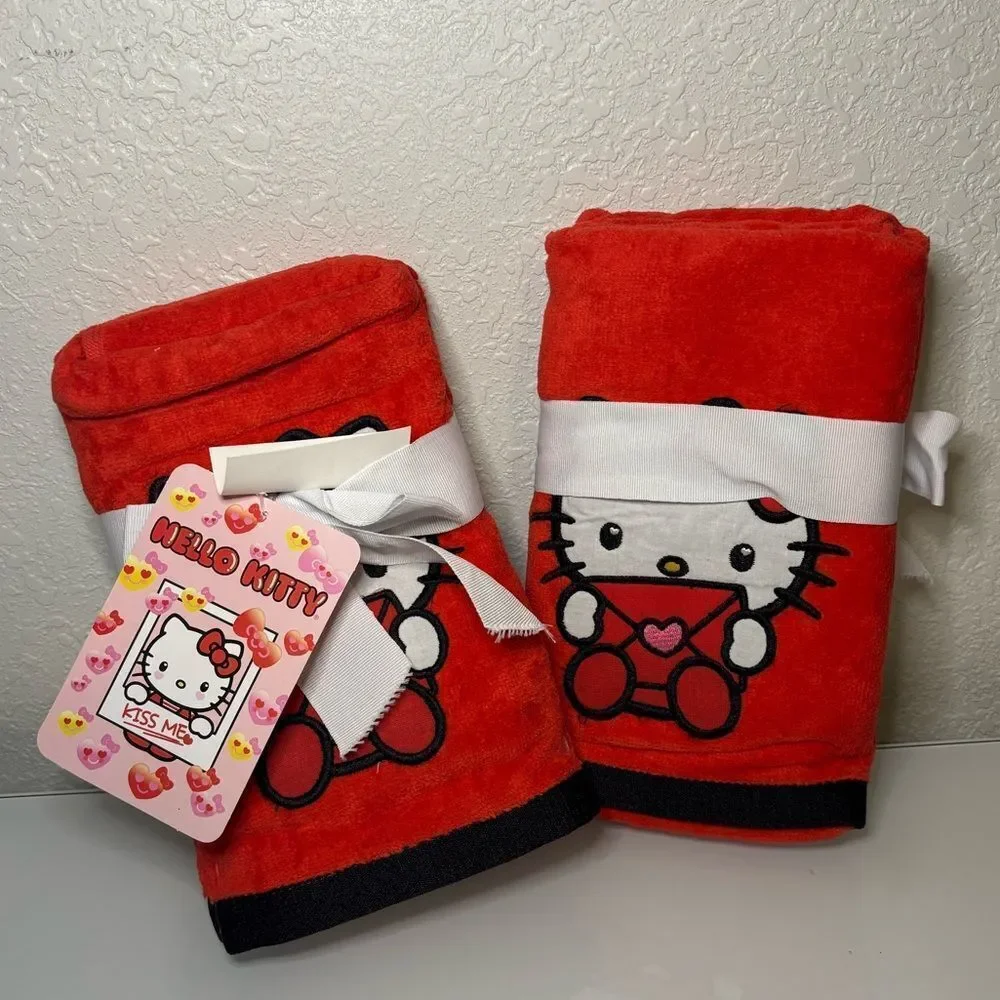 Hello Kitty Valentine’s Day Red Hand Towels